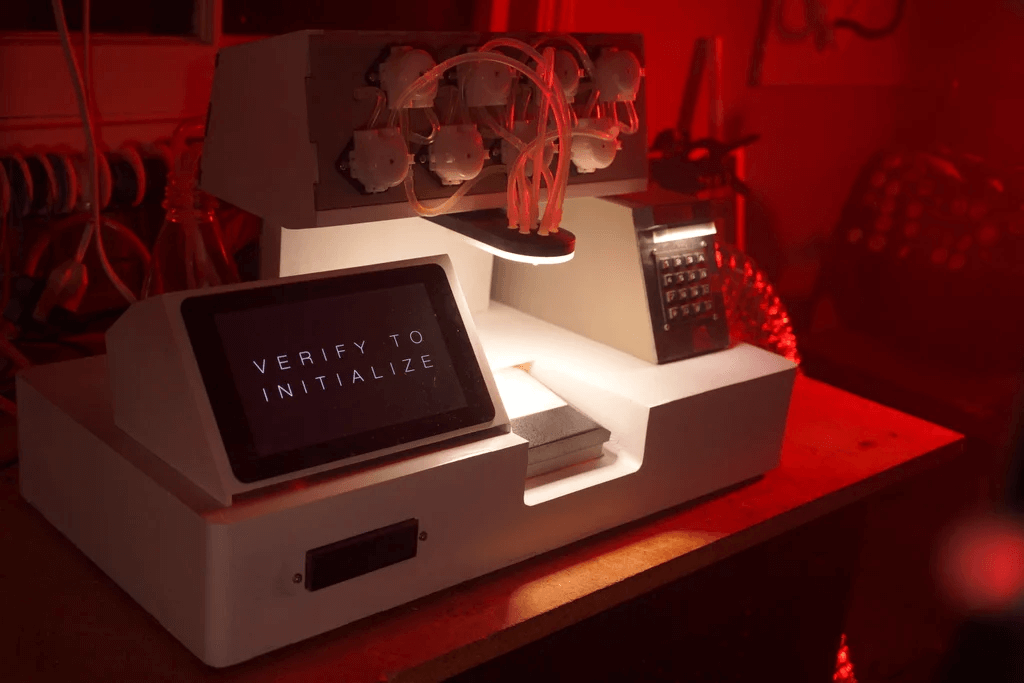 Someone Built an "Off-World Bartender" Inspired by Blade Runner